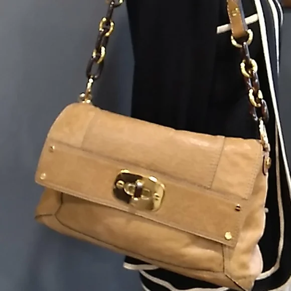 Milly tan leather shoulder bag - Picture 16 of 16